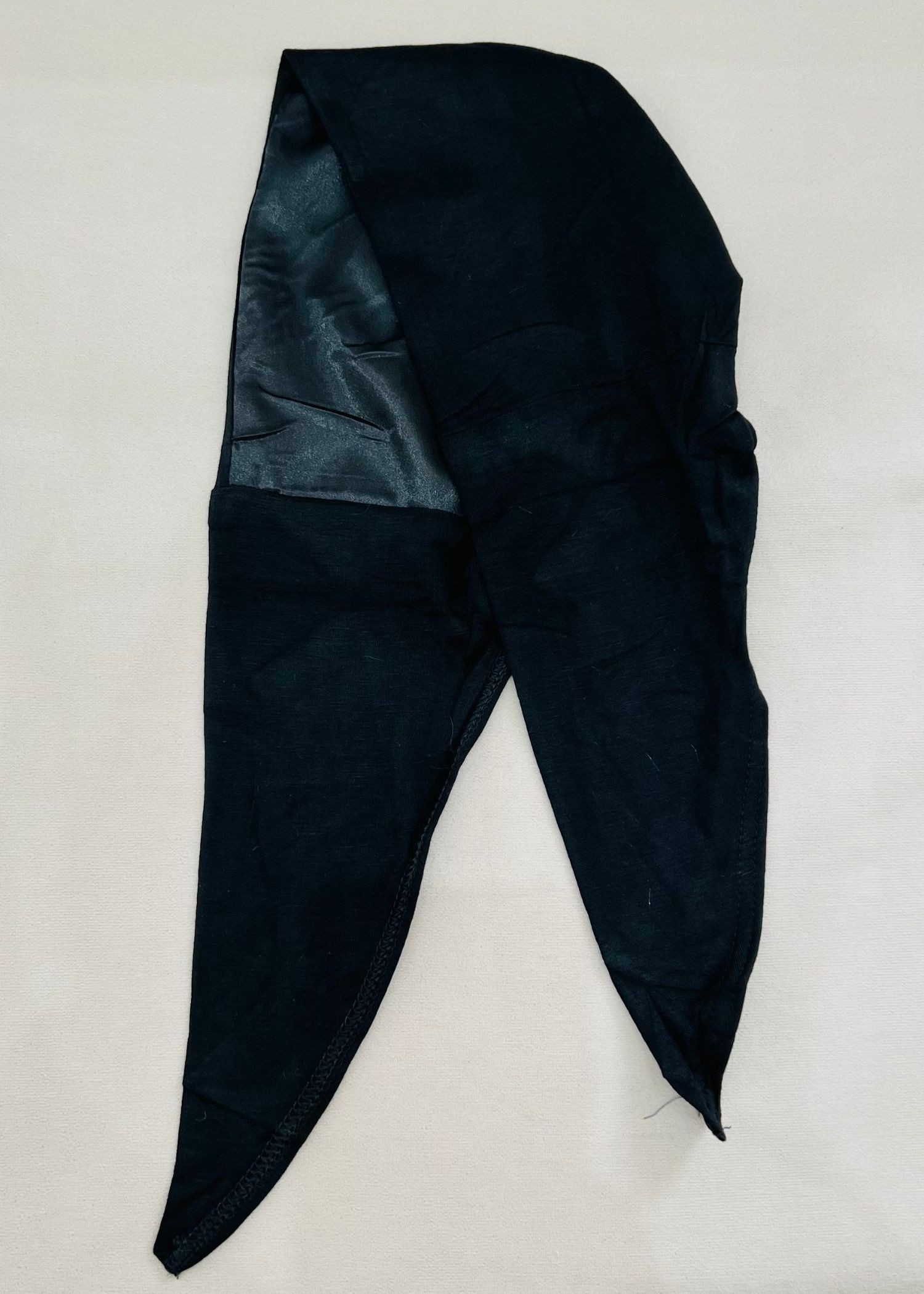 Bonnet intérieur satin