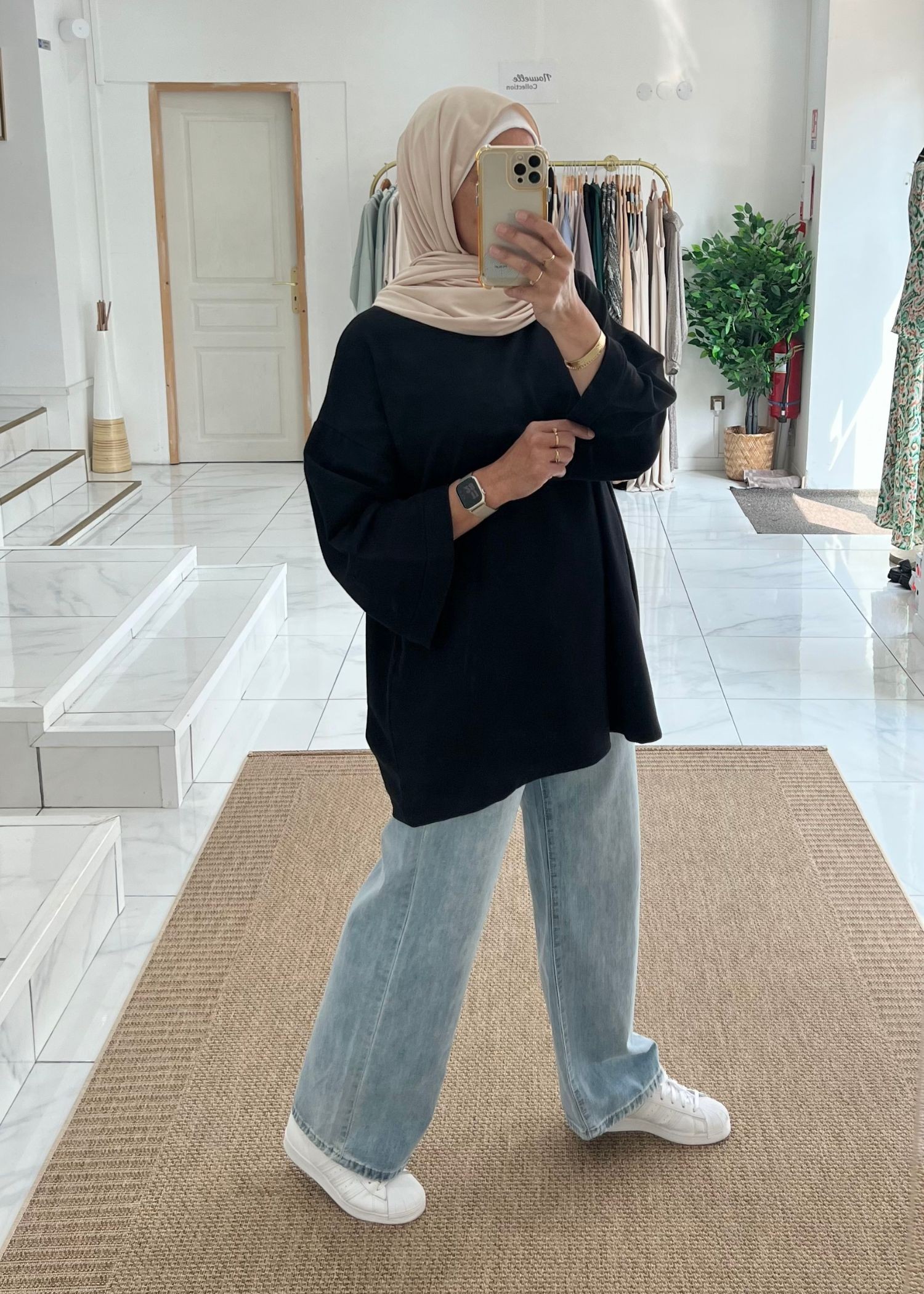 Tee-shirt over noir Tee-shirt over noir