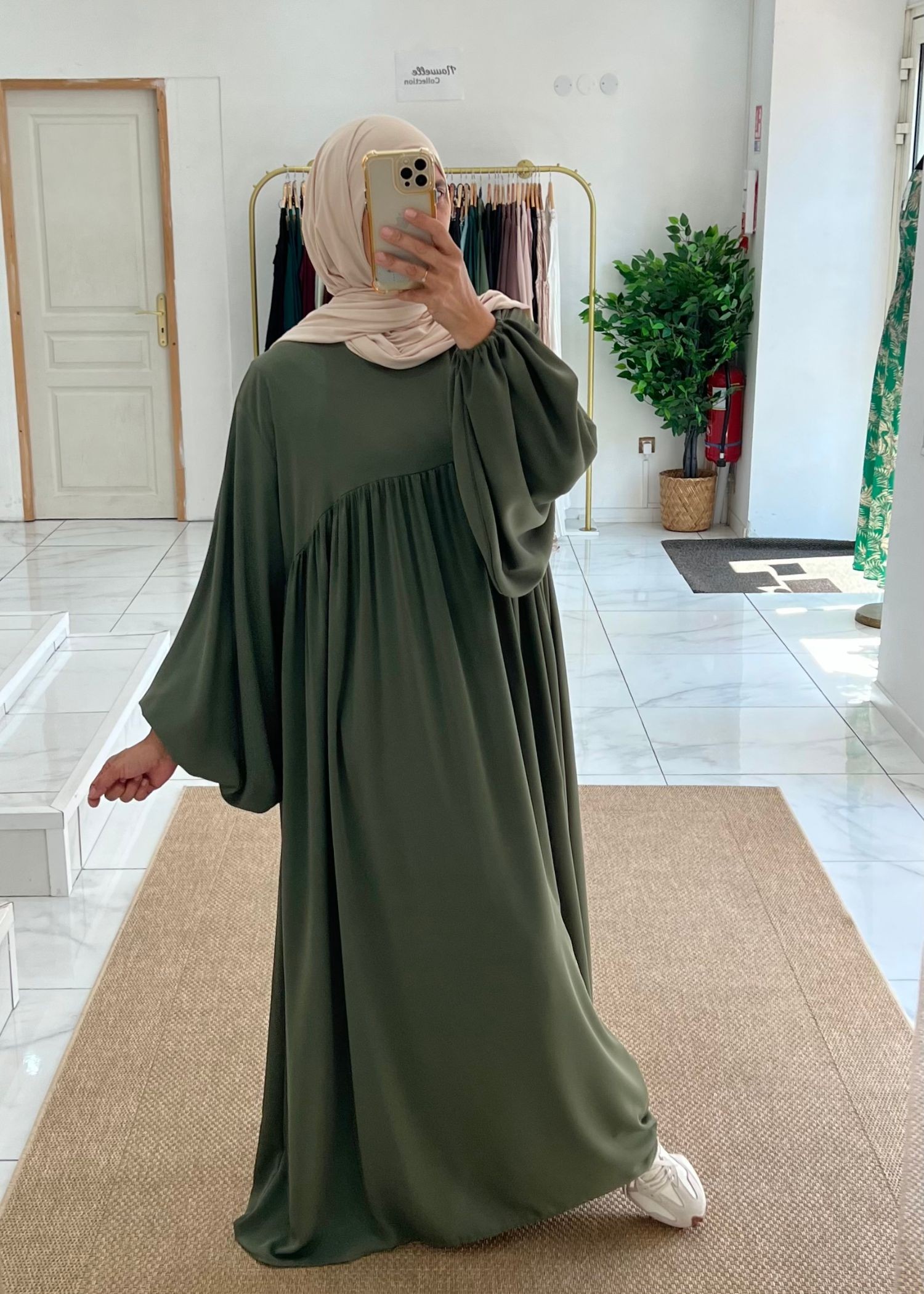 Abaya ballon kaki Abaya ballon kaki