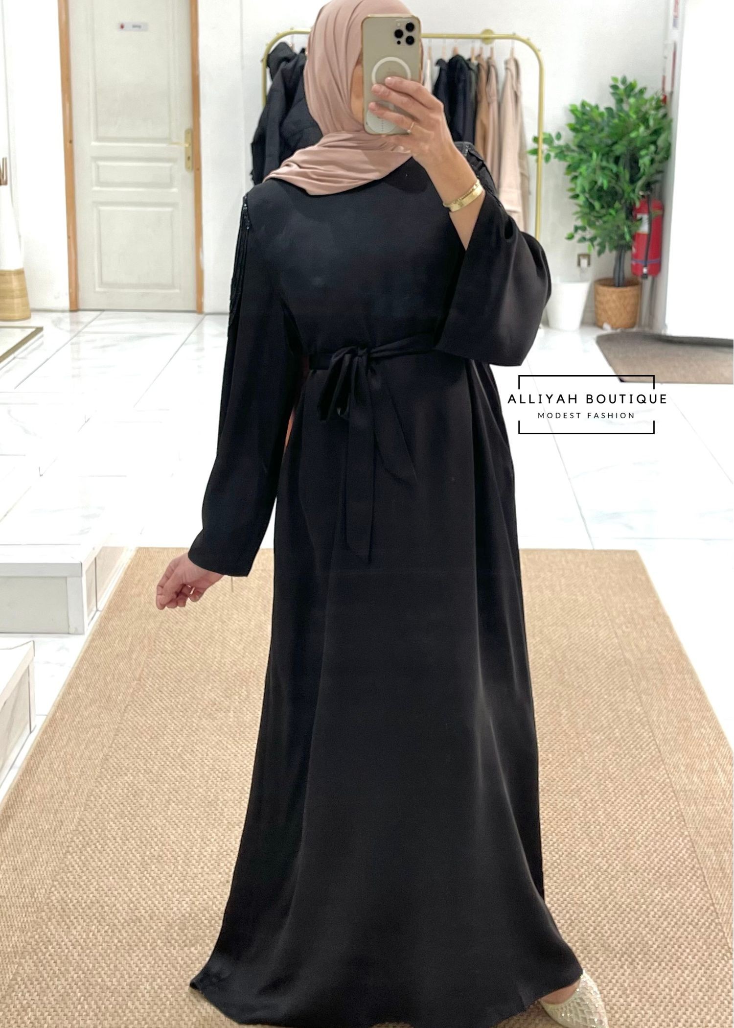 Robe perlée noir Robe perlée noir