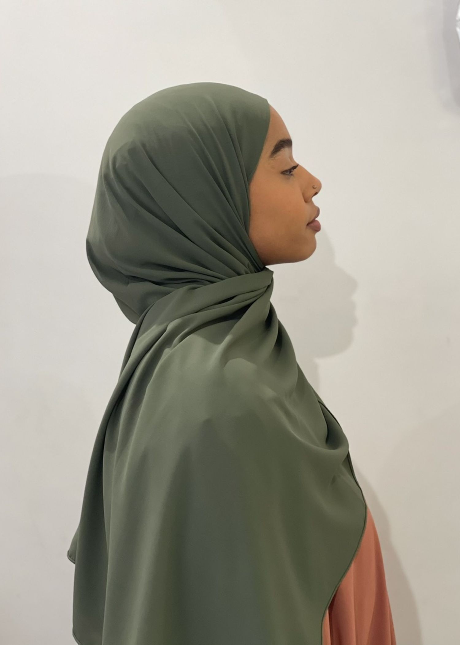 Prêt à enfiler jazz de soie kaki