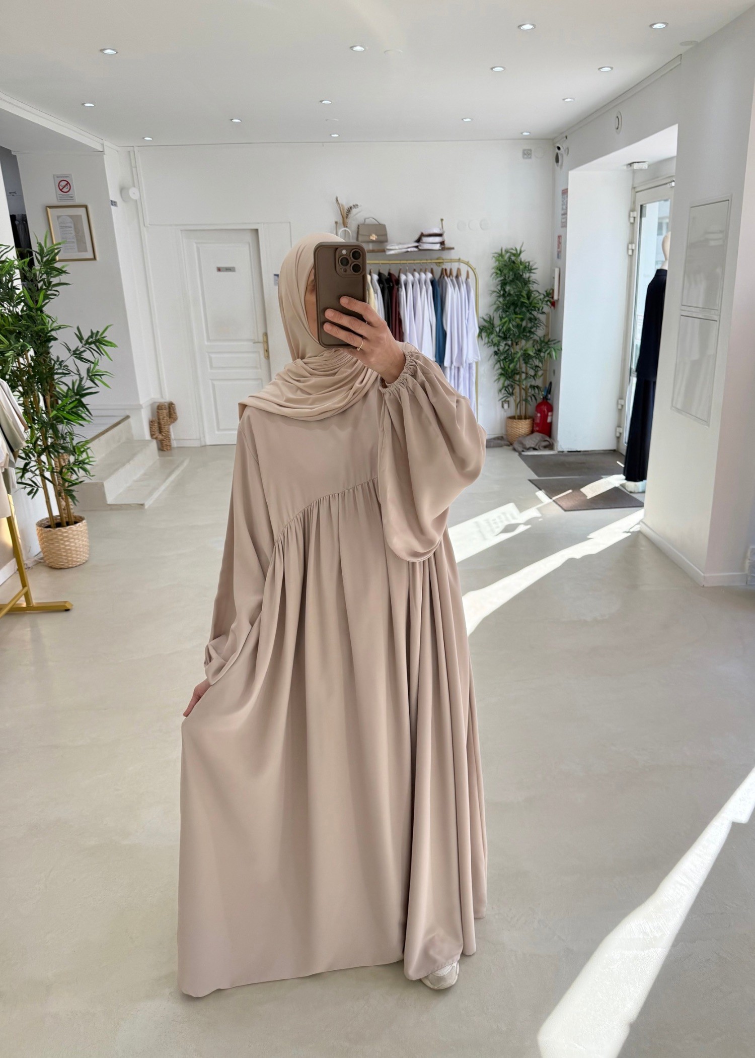 Abaya ballon beige