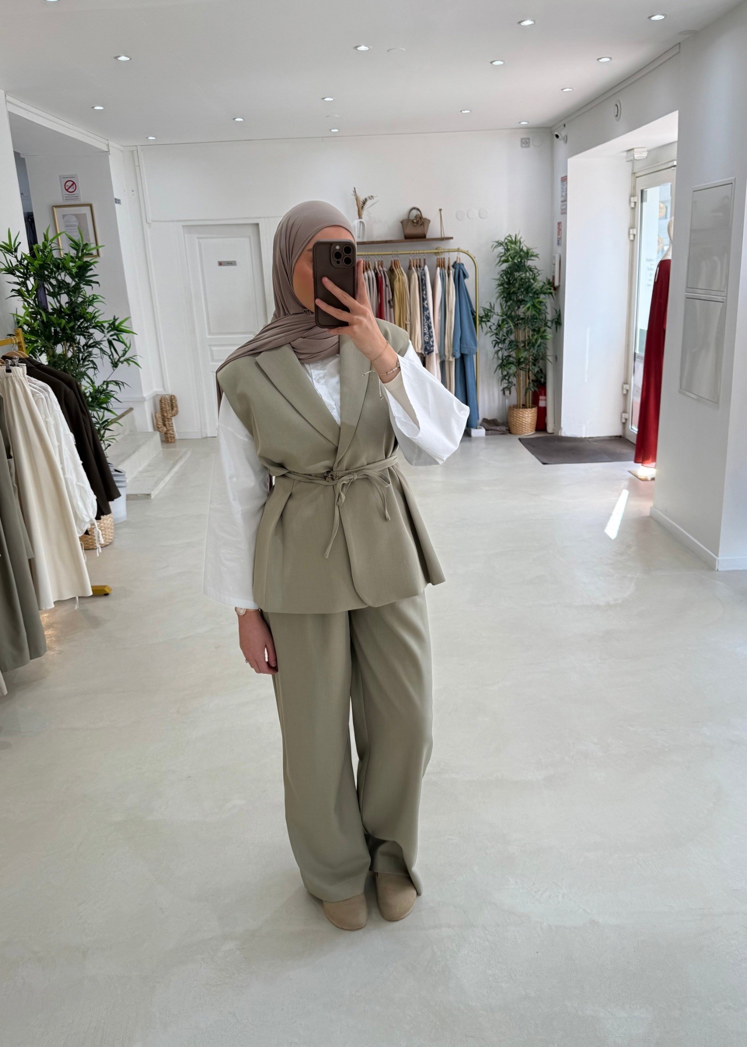 Pantalon Callie large vert tilleul