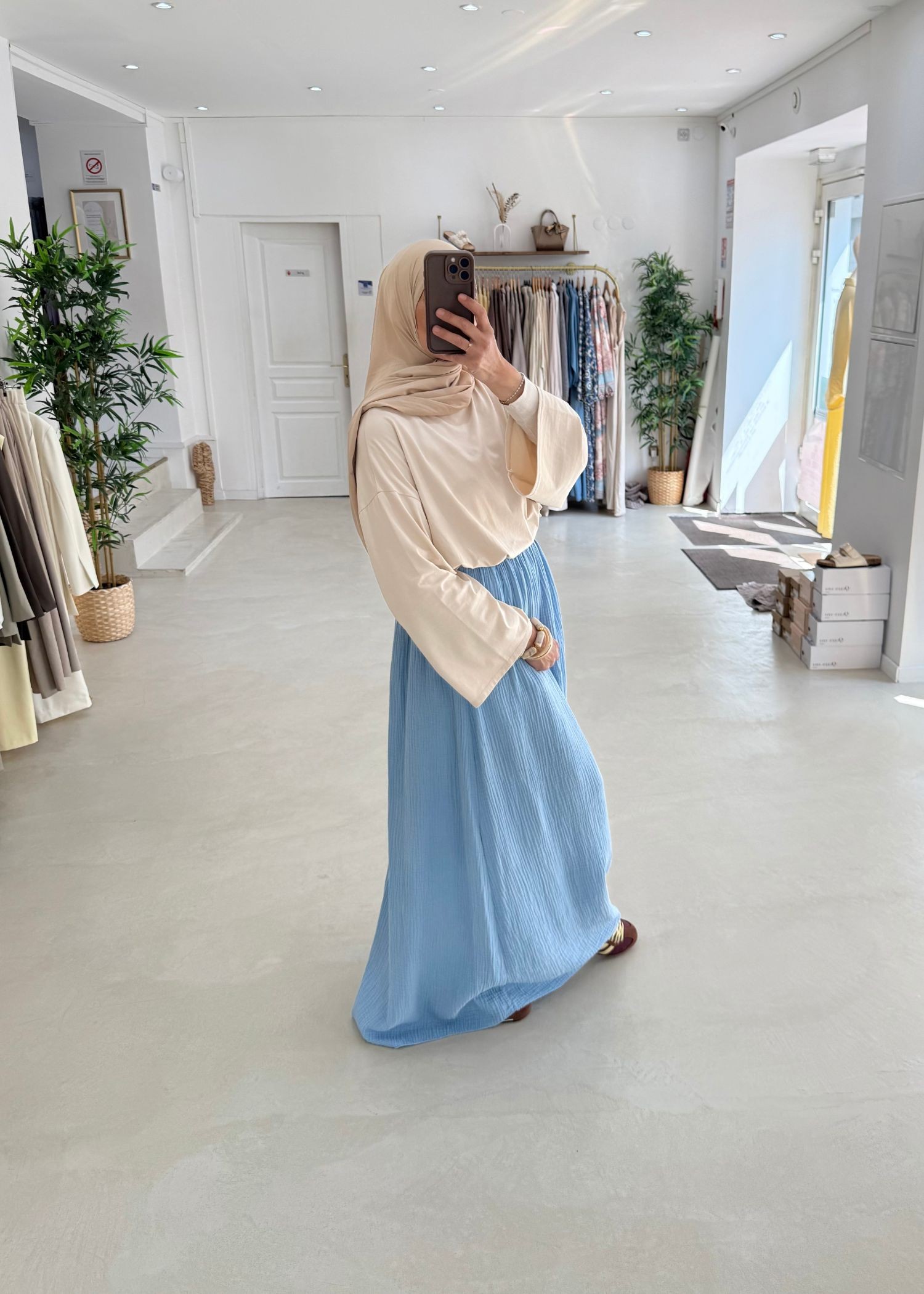 Jupe gaz de coton bleu ciel Jupe gaz de coton bleu ciel