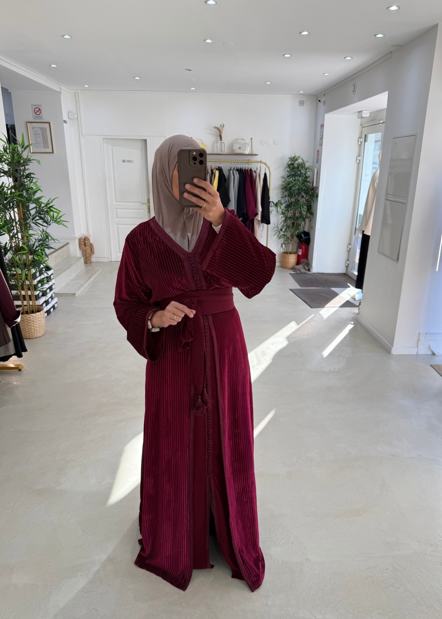 Caftan élégancia bordeaux Caftan élégancia bordeaux