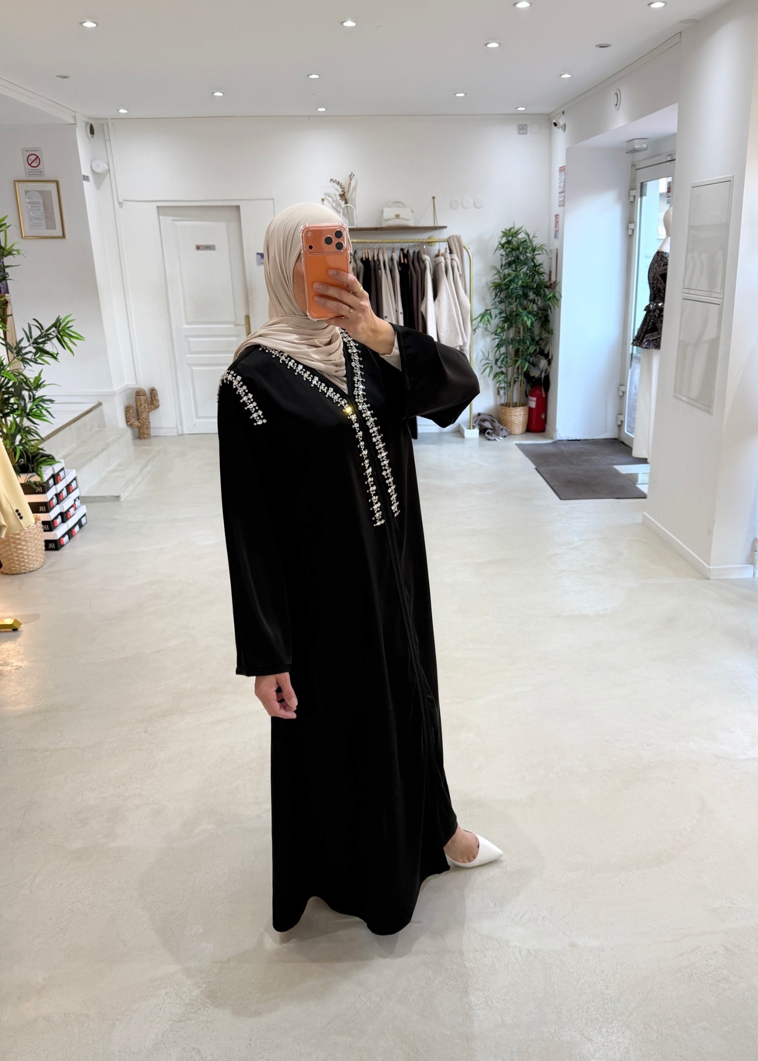 Abaya Elya noir a strass