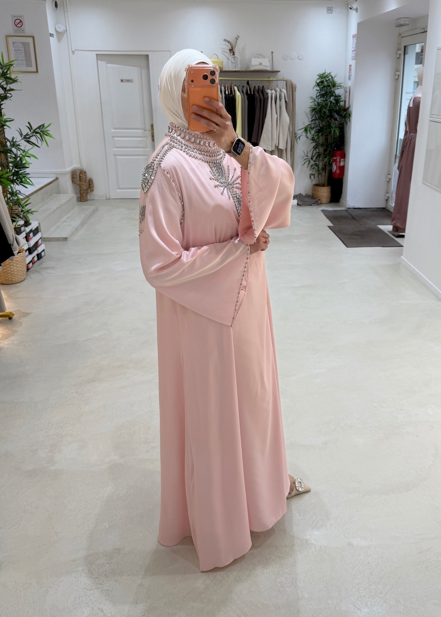 Abaya Taj Al Noor rose clair