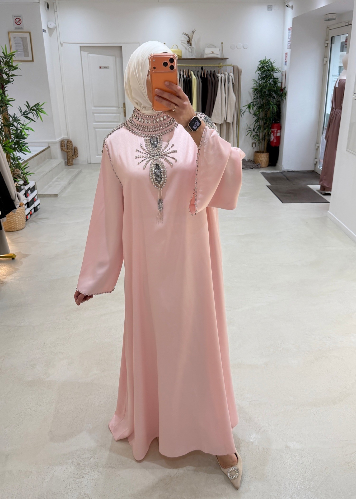 Abaya Taj Al Noor rose clair