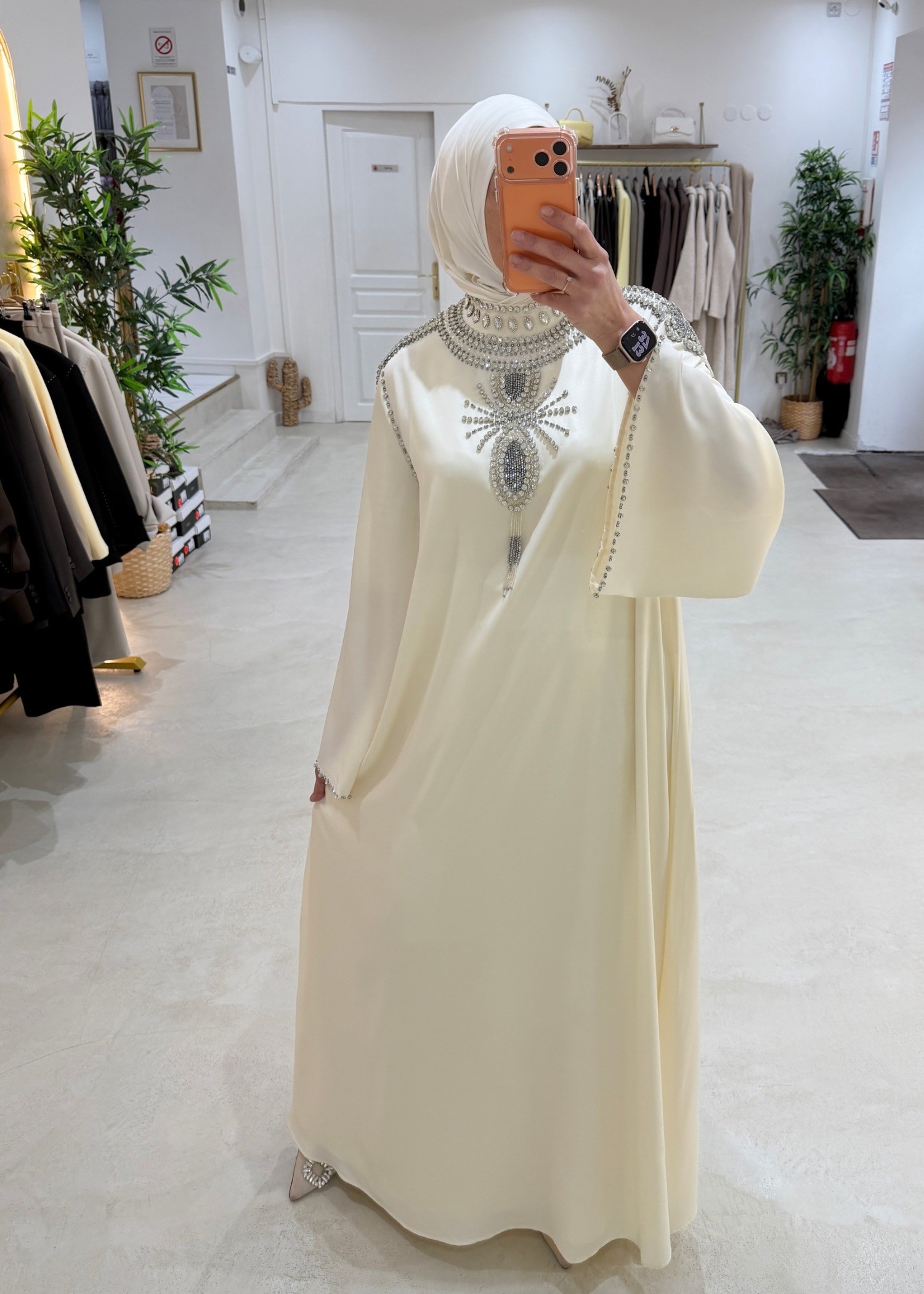 Abaya Taj Al Noor écru