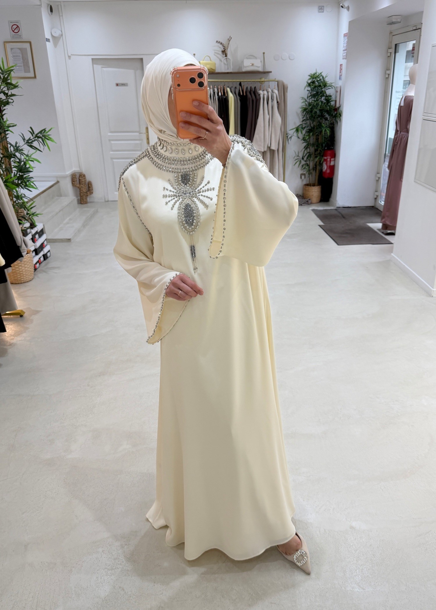 Abaya Taj Al Noor écru