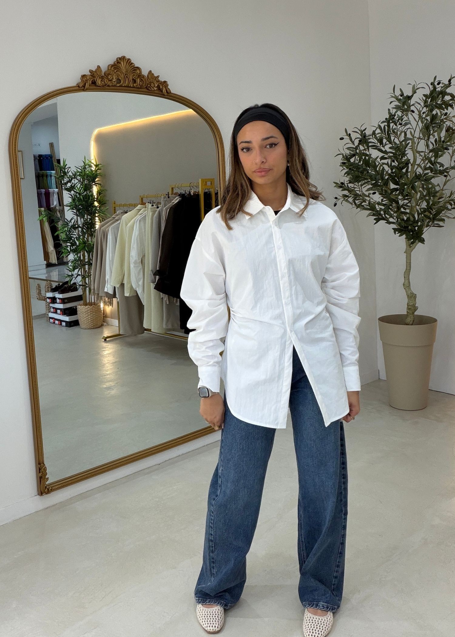 Chemise sculptée blanche