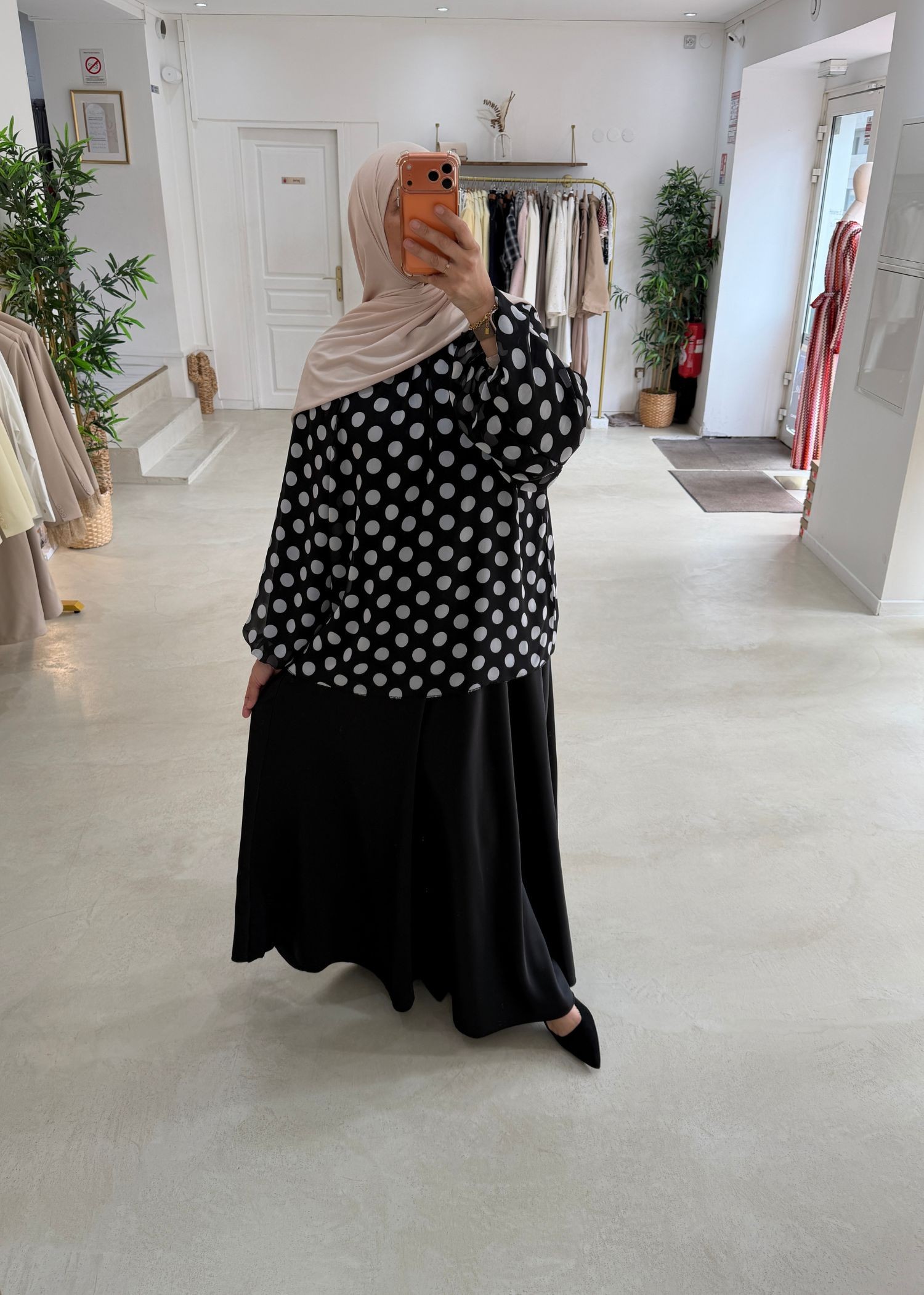 Blouse noir à pois