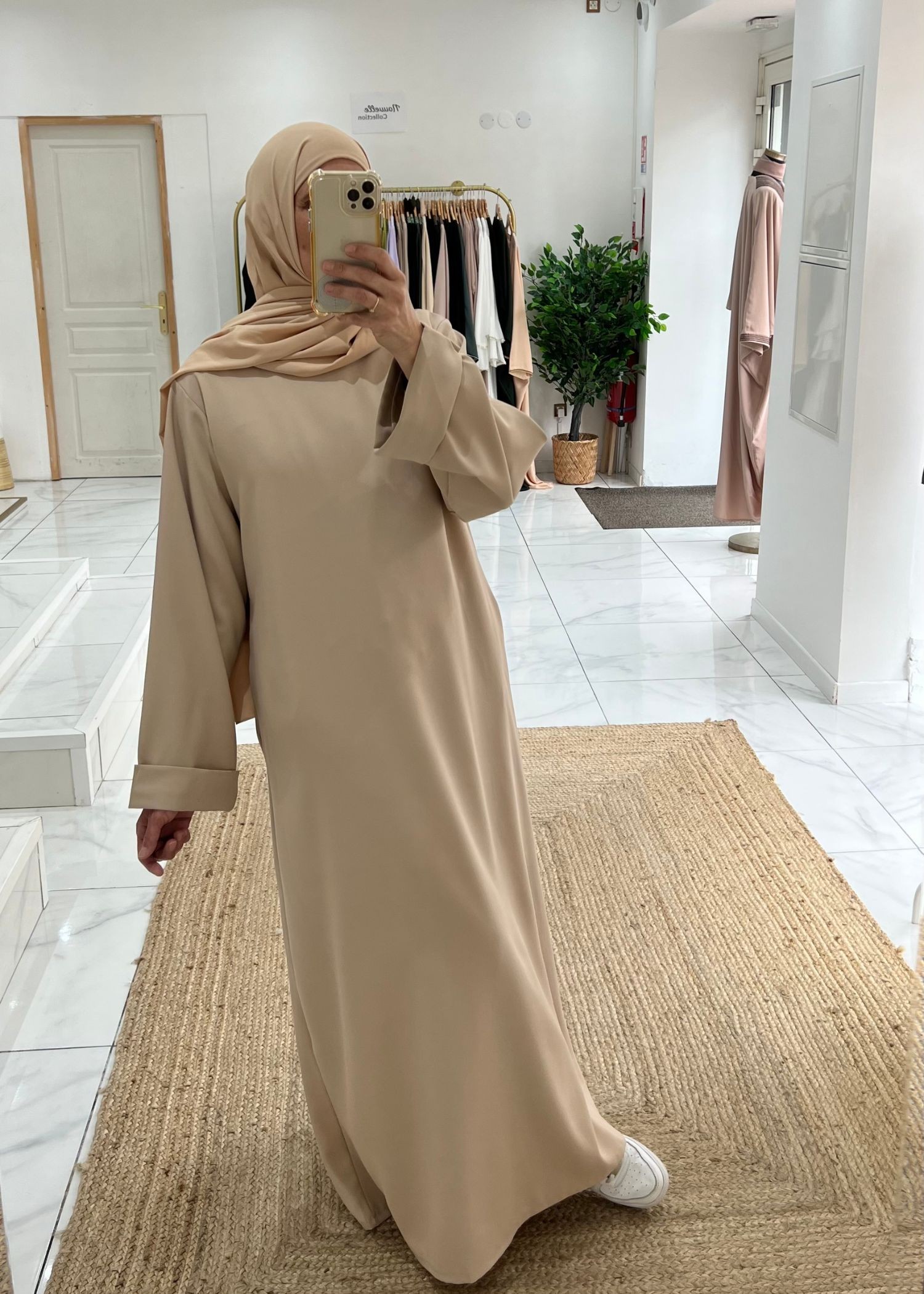 Abaya basic beige Abaya basic beige