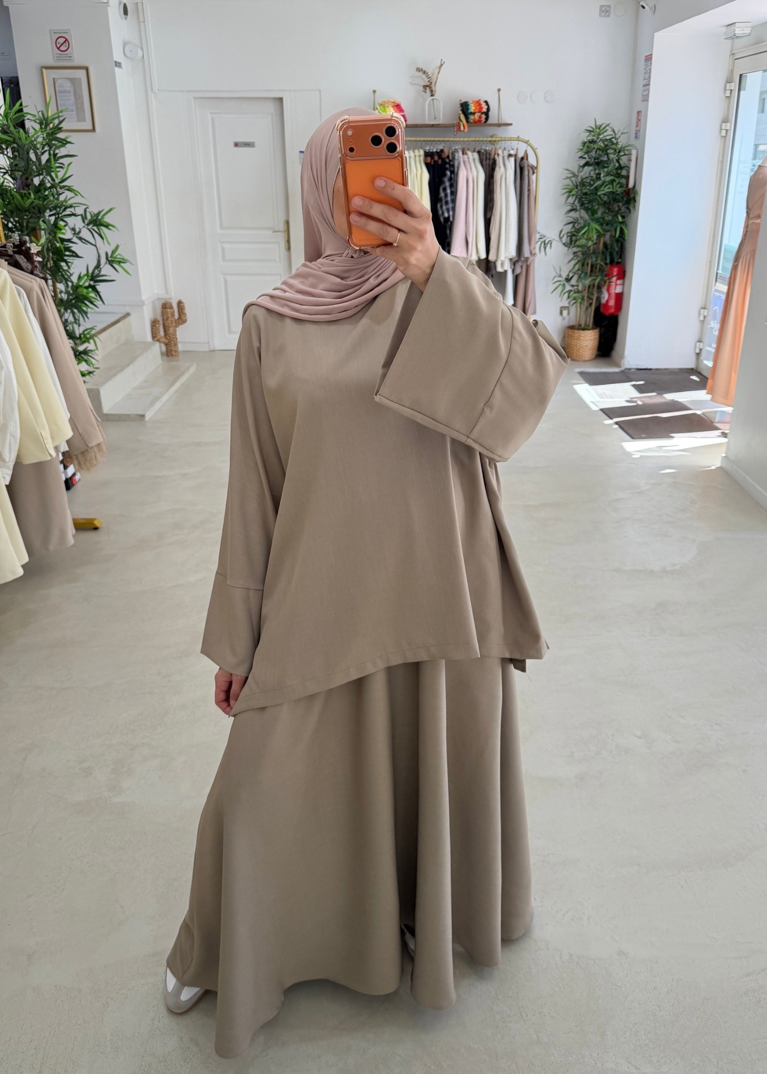 Ensemble Korean jupe taupe clair