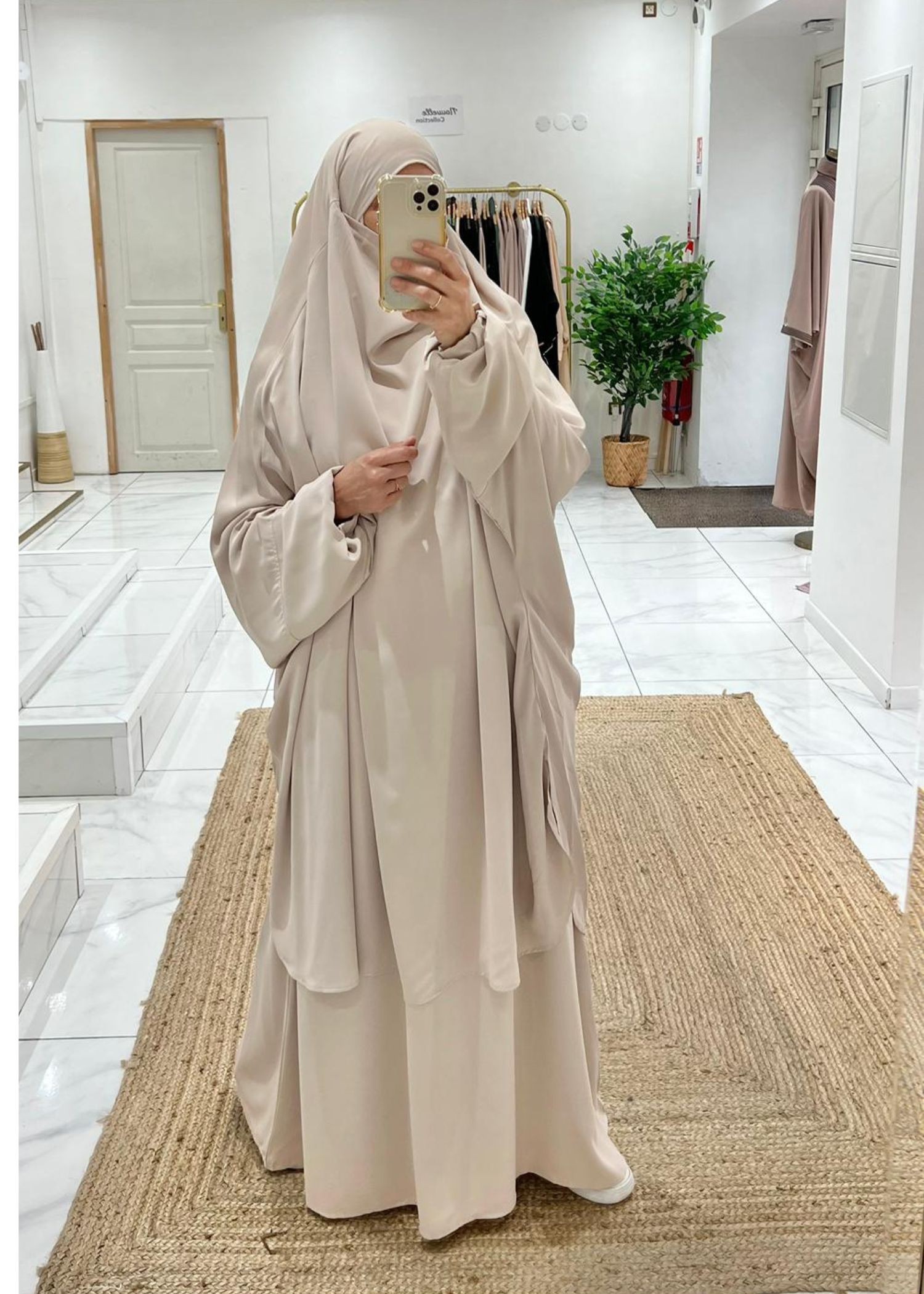 Jilbeb jupe soie de médine beige nude