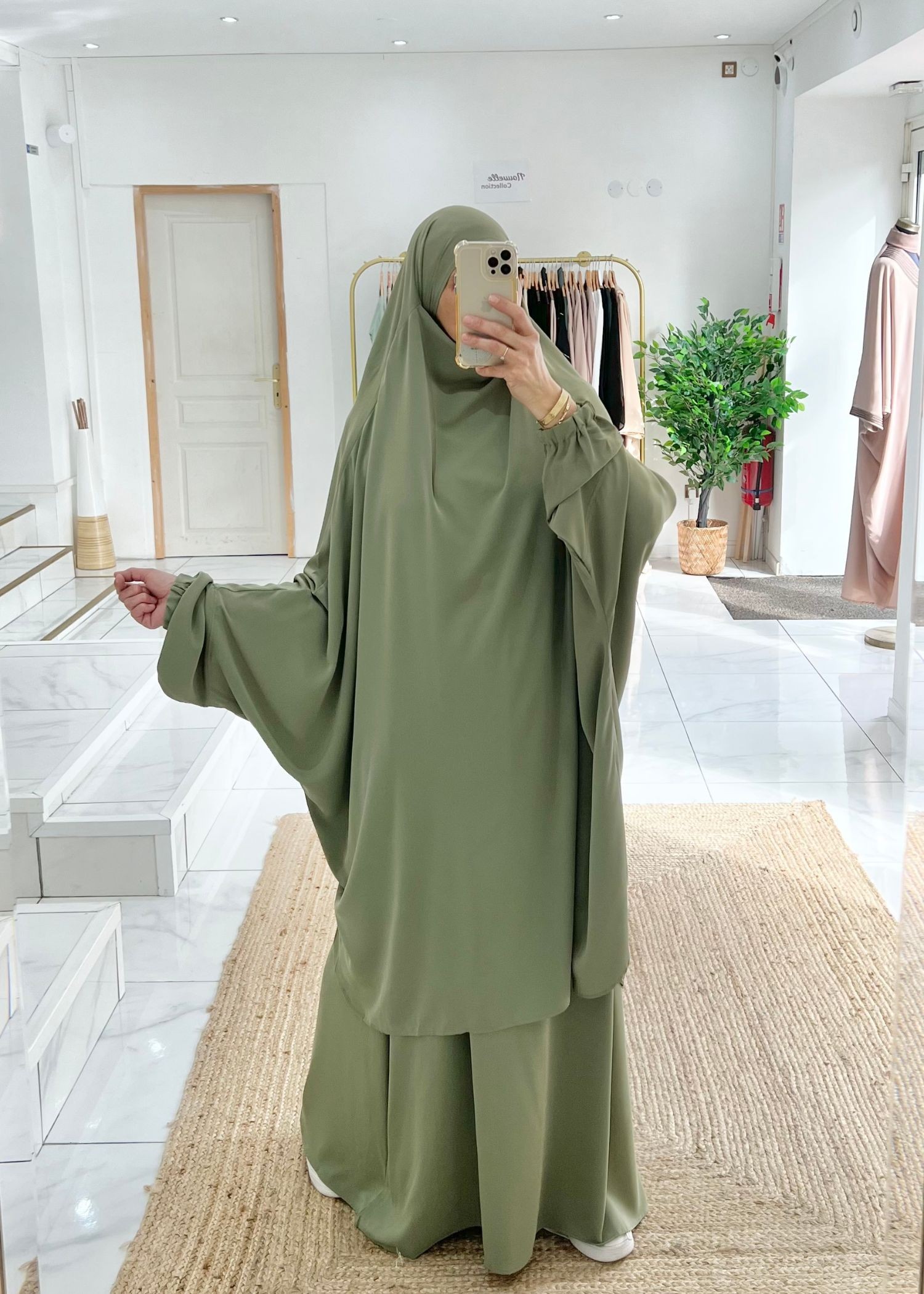 Jilbeb jupe soie de médine vert olive