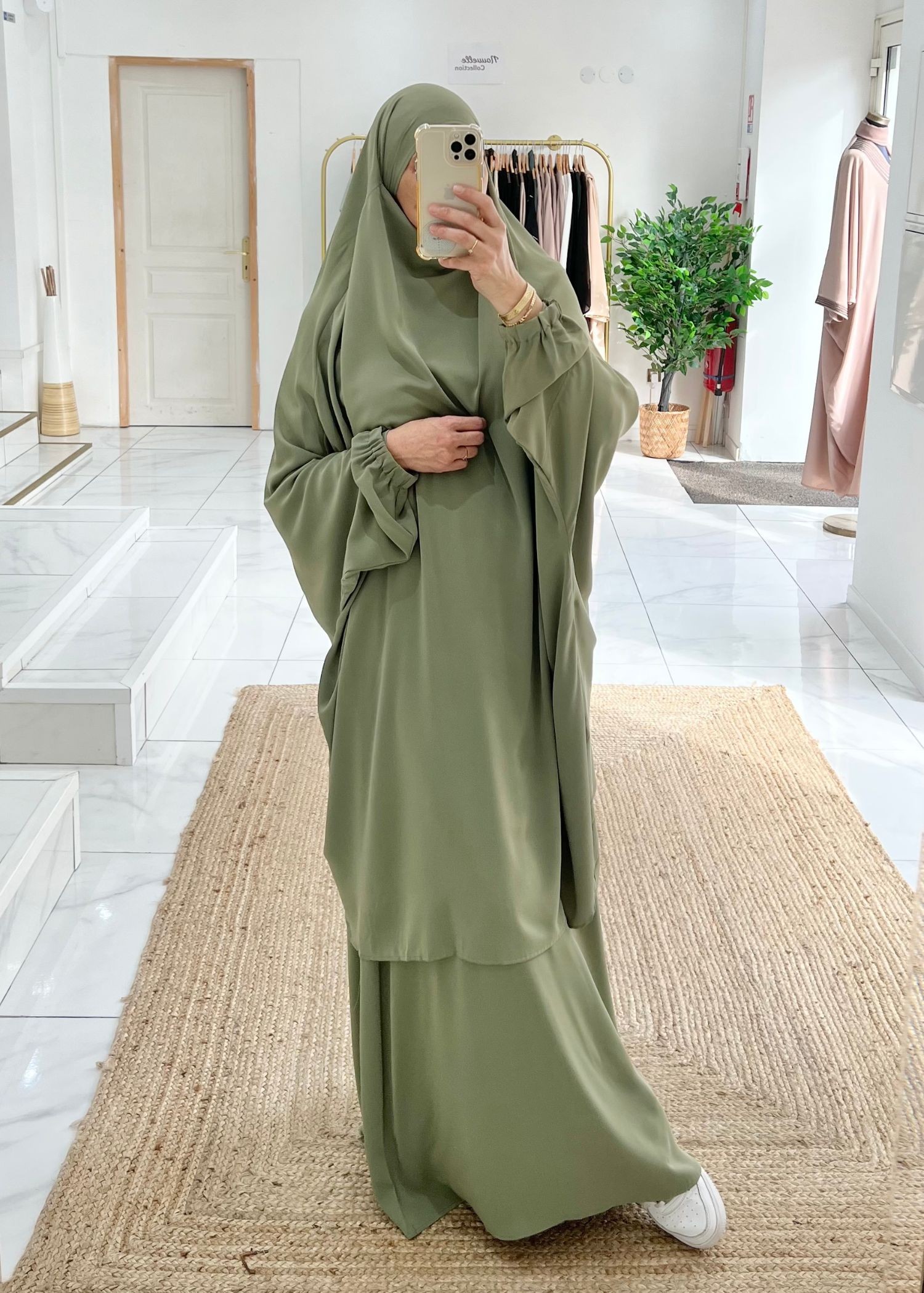 Jilbeb jupe soie de médine vert olive